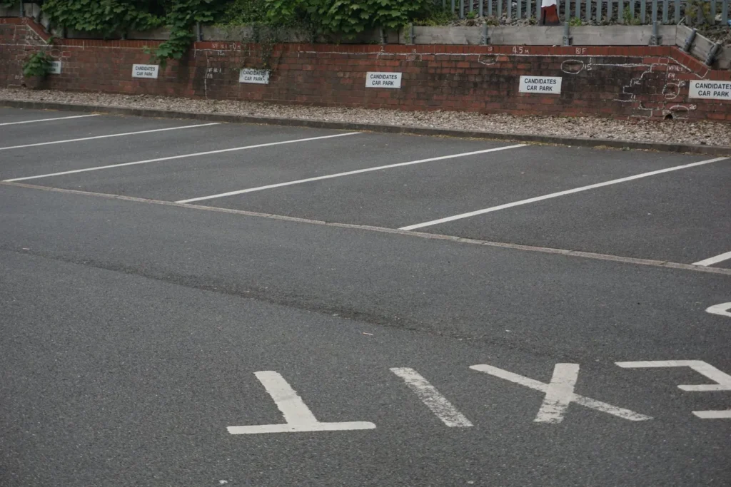 Forward bay parking: drive in, reverse out